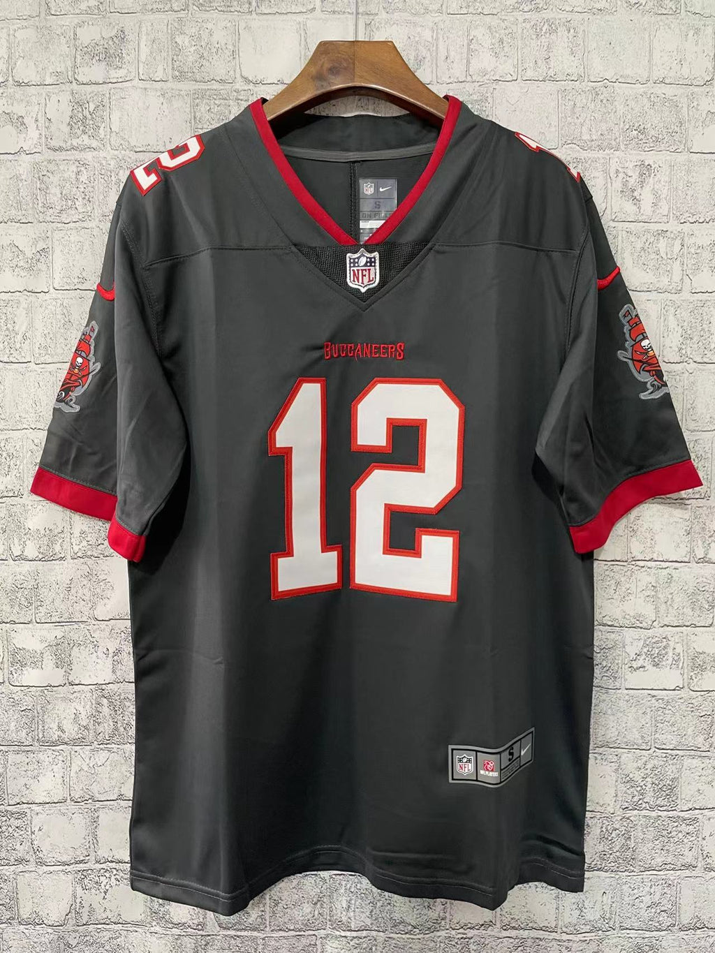 NFL Tampa Bay Buccaneers Vapor Limited Jersey Gray