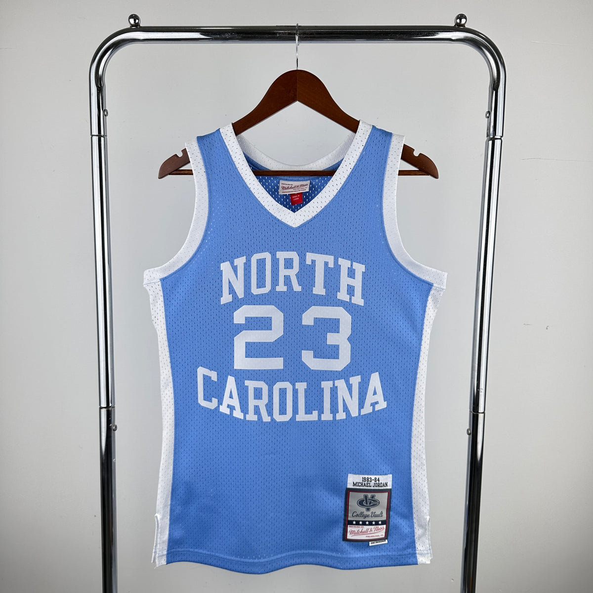 Jersey Swingman Michael Jordan University Of North Carolina Mitchell & Ness Hardwood Classics 1983