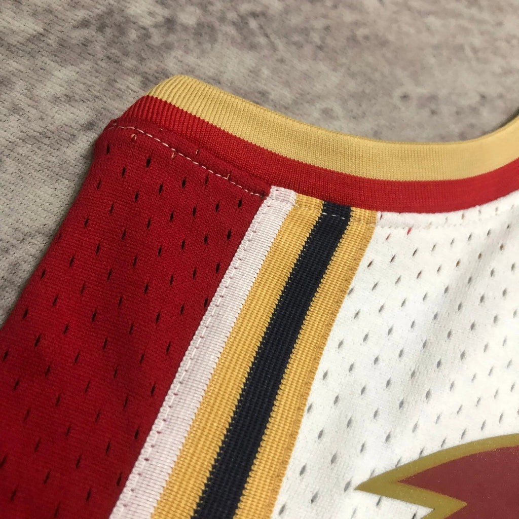 Jersey Swingman Cleveland Cavaliers Mitchell & Ness White Hardwood Classics 2003/04