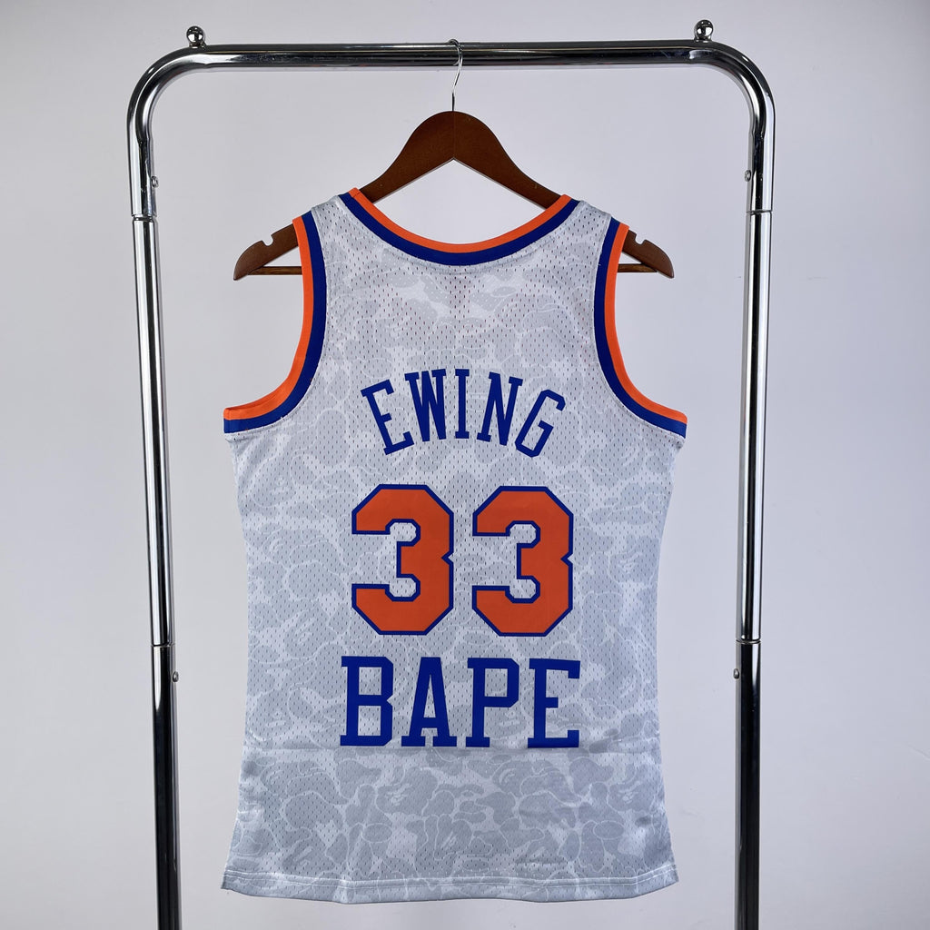 Jersey Swingman BAPE X New York Knicks Mitchell & Ness Hardwood Classics 1991/92 White