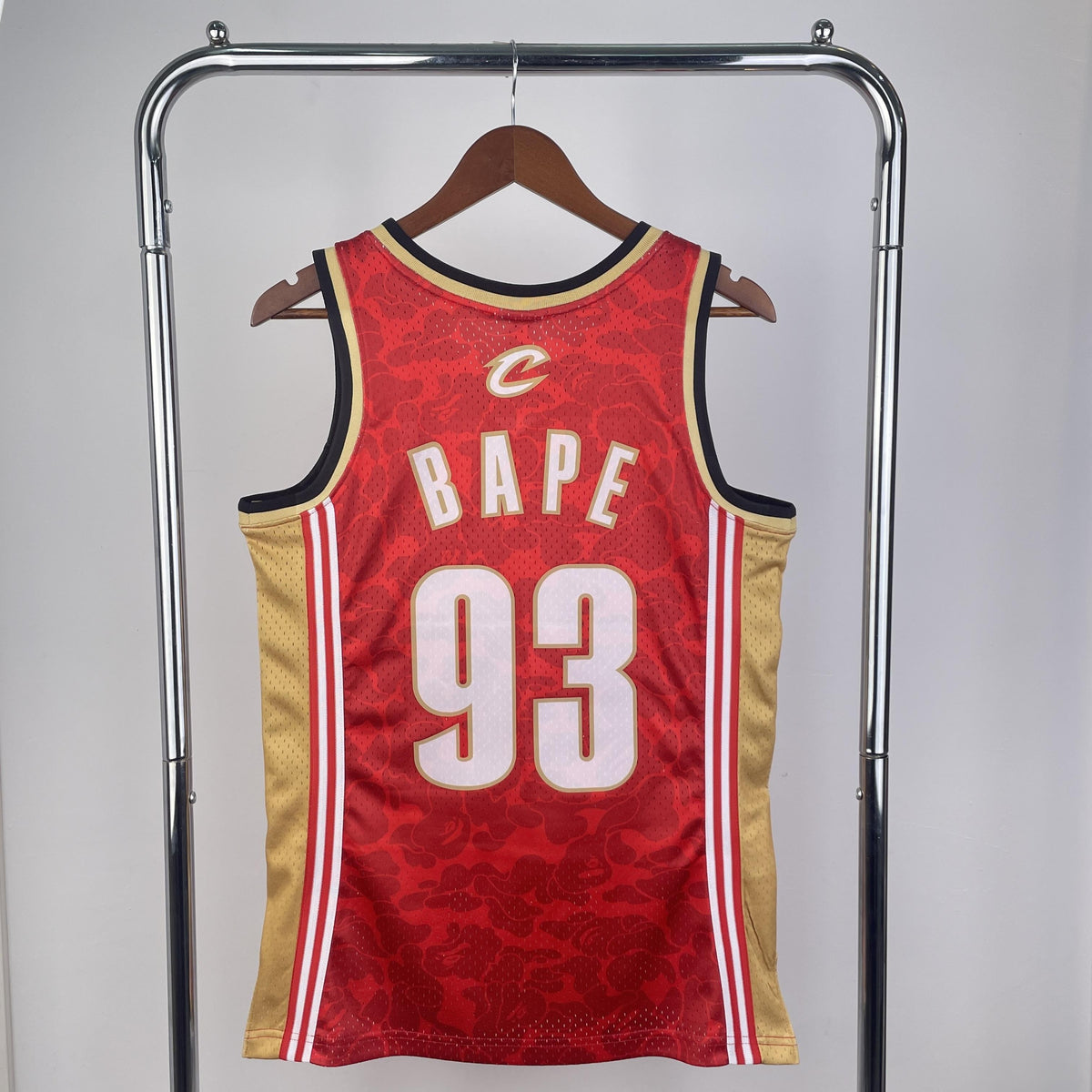 Jersey Swingman BAPE X Cleveland Cavaliers Mitchell & Ness Hardwood Classics 2003/04
